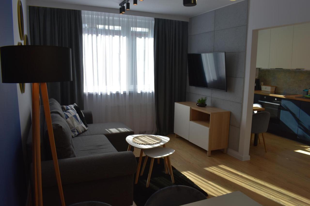 Apartament W Centrum Przy Parku Na Wyspie Schneidemühl Exterior foto