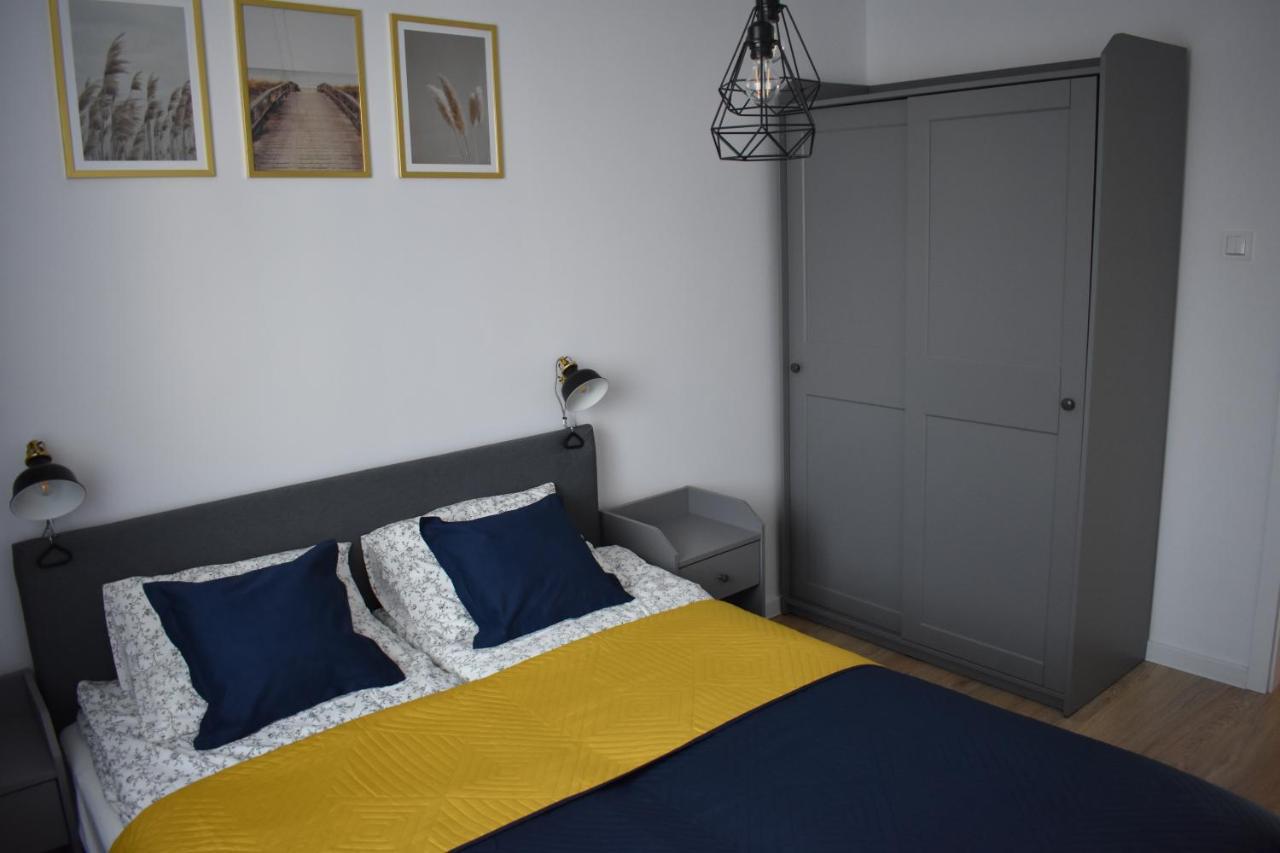 Apartament W Centrum Przy Parku Na Wyspie Schneidemühl Exterior foto